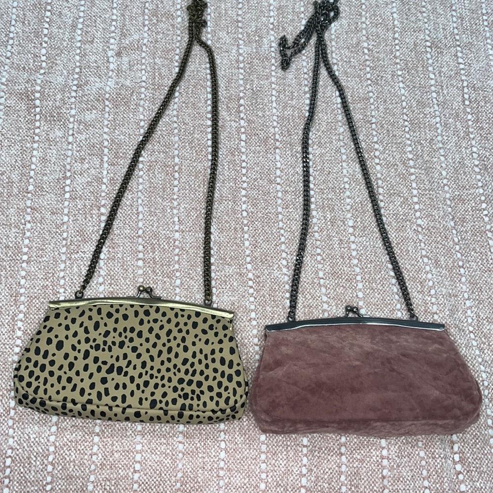 2 crossbody bags